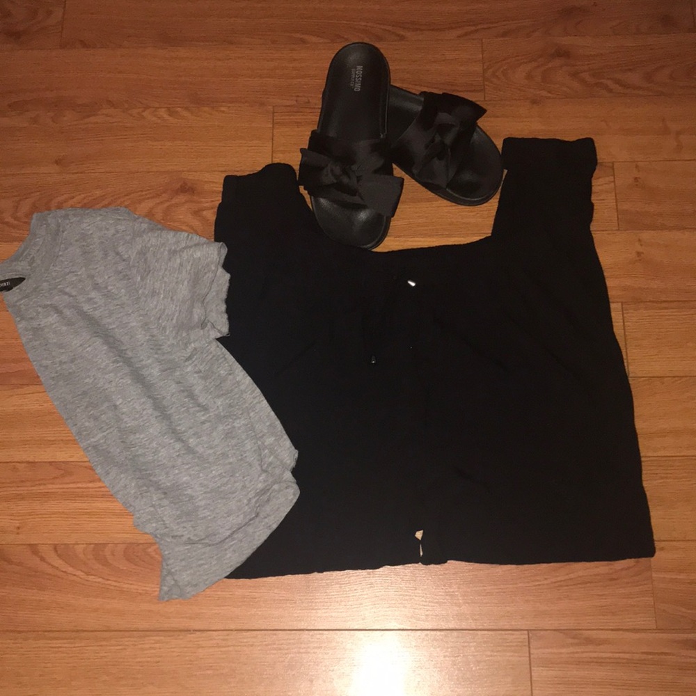 F21 Joggers